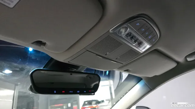 Genesis G90 (EQ900)
