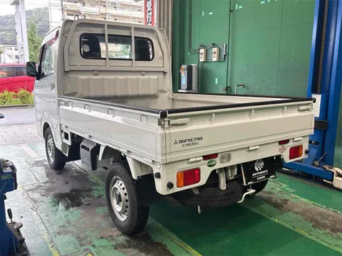 Mitsubishi Minicab Truck