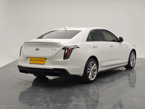 Cadillac CT4
