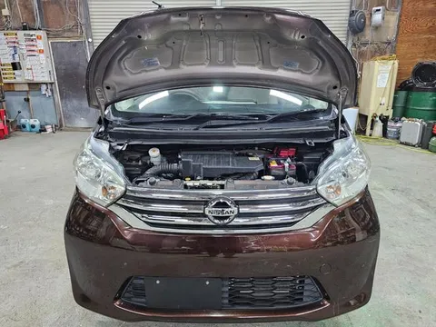 Nissan Dayz Roox