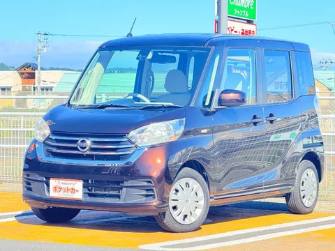 Nissan Dayz Roox