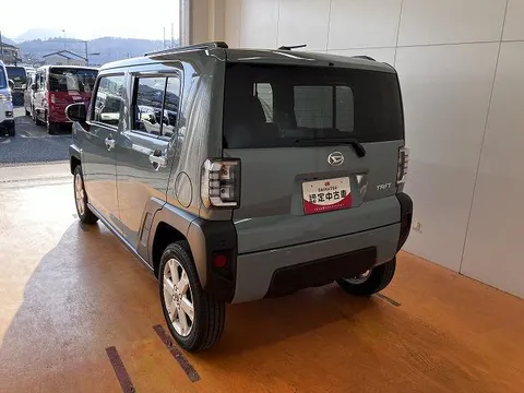 Daihatsu Taft