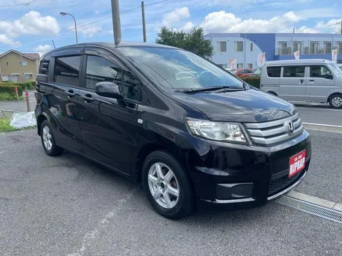 Honda Freed Spike
