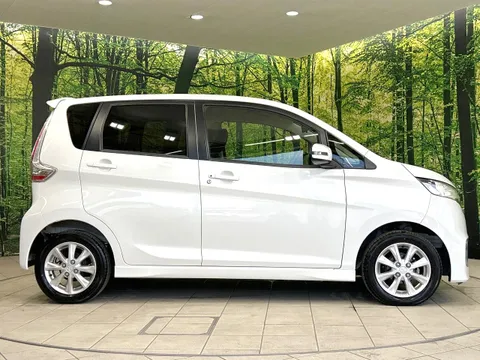 Mitsubishi eK Custom