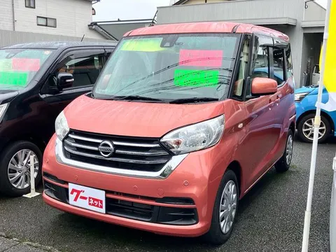 Nissan Dayz Roox