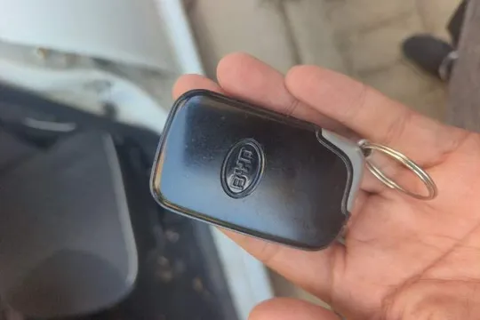 BYD F0