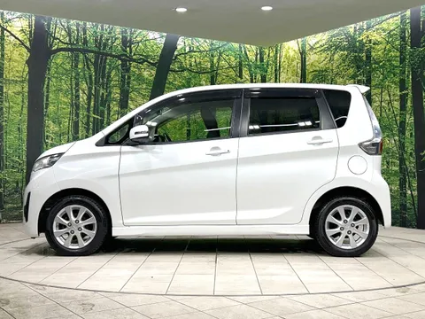 Mitsubishi eK Custom