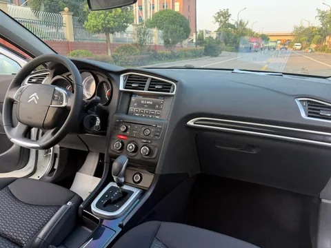 Citroen C4L