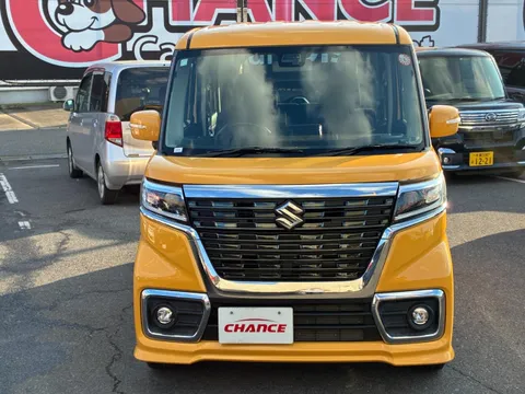 Suzuki Spacia Custom