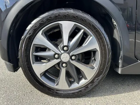 Mitsubishi eK X Space