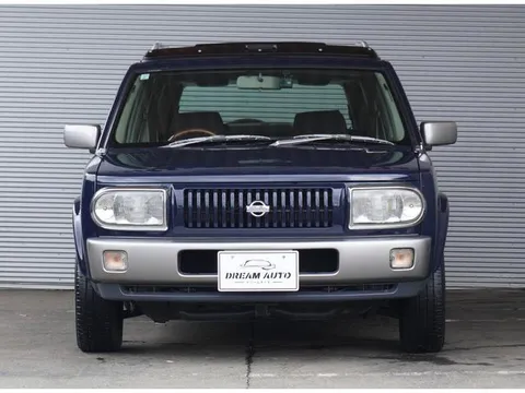 Nissan Rasheen