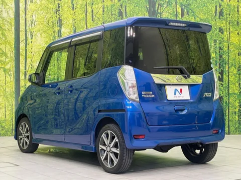 Nissan Dayz Roox