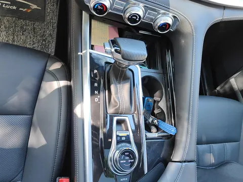 Changan CS95