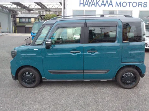 Suzuki Spacia Gear