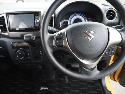 Suzuki Spacia Custom Z