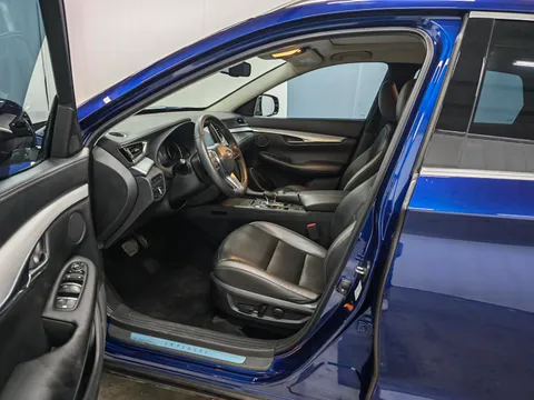 Infiniti QX50