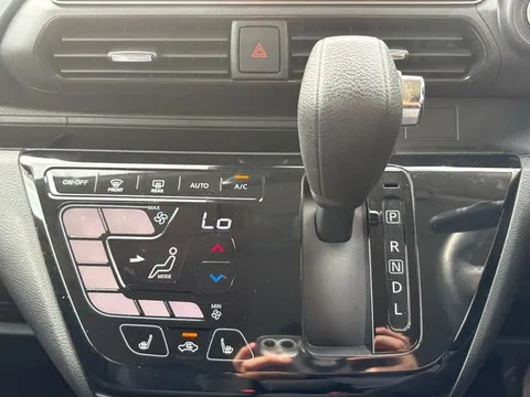 Mitsubishi eK X