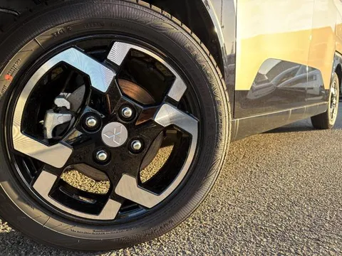 Mitsubishi Delica Mini