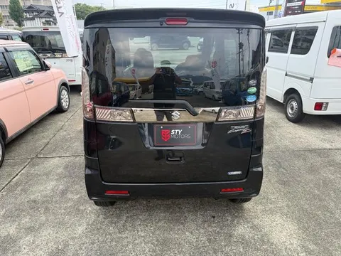 Suzuki Spacia Custom Z