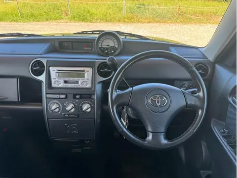 Toyota bB