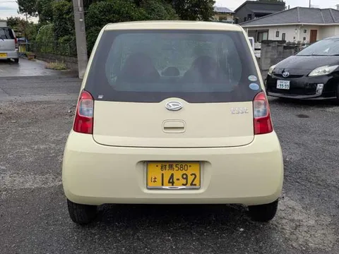 Daihatsu Esse