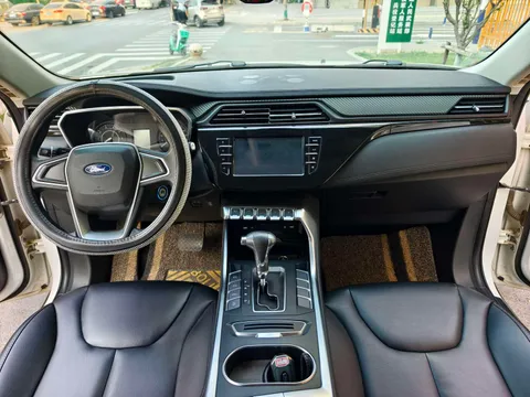 Ford Territory