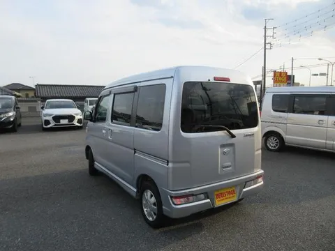 Daihatsu Atrai Wagon
