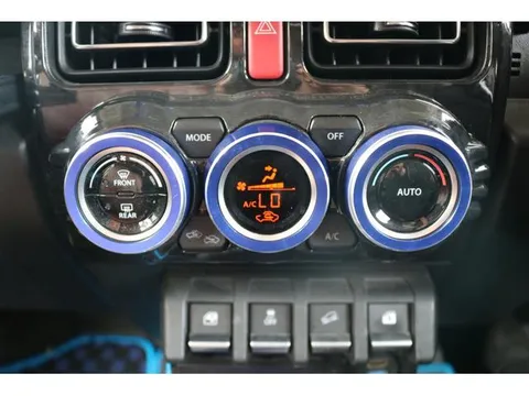 Suzuki Jimny Sierra