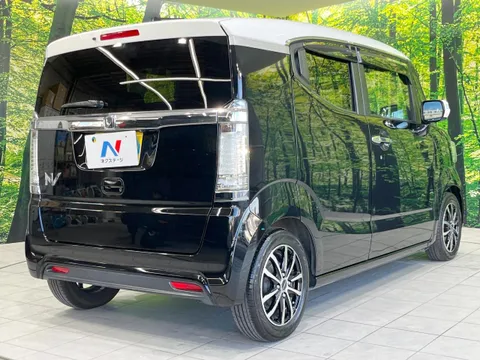 Honda N-BOX Slash