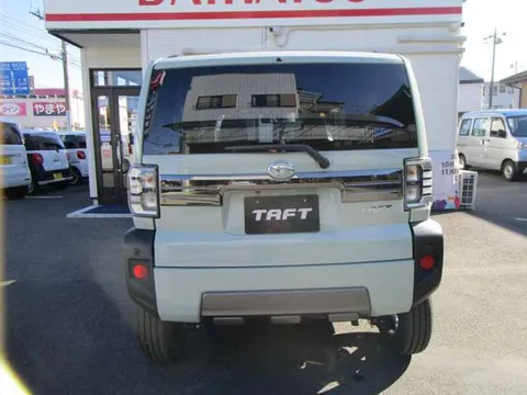 Daihatsu Taft