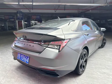 Hyundai Elantra (Avante)