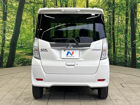 Mitsubishi eK Space Custom
