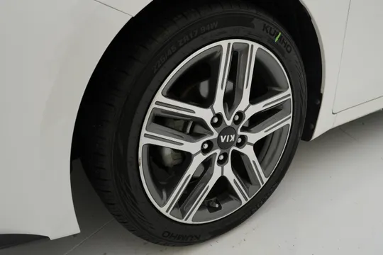 Kia Cerato (K3)