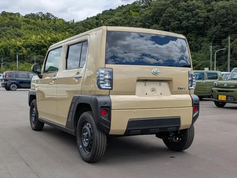 Daihatsu Taft