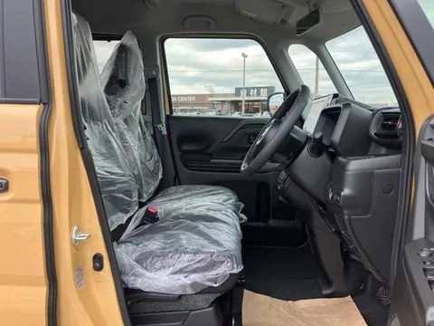 Suzuki Spacia Gear