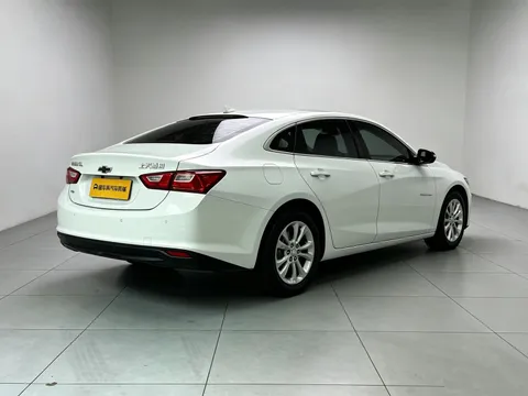 Chevrolet Malibu XL