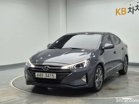 Hyundai Elantra (Avante)