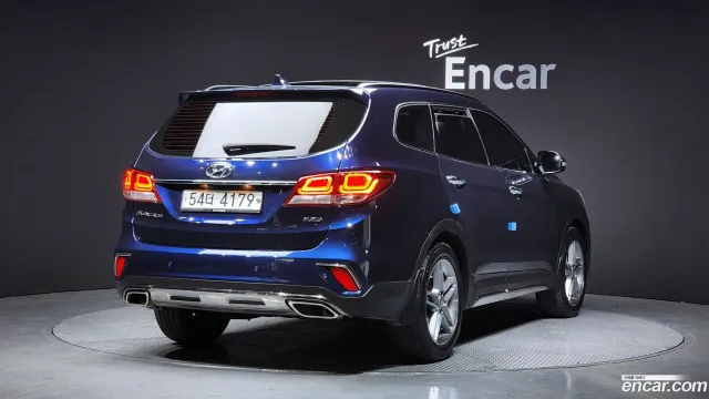 Hyundai Grand Santa Fe (Maxcruz)