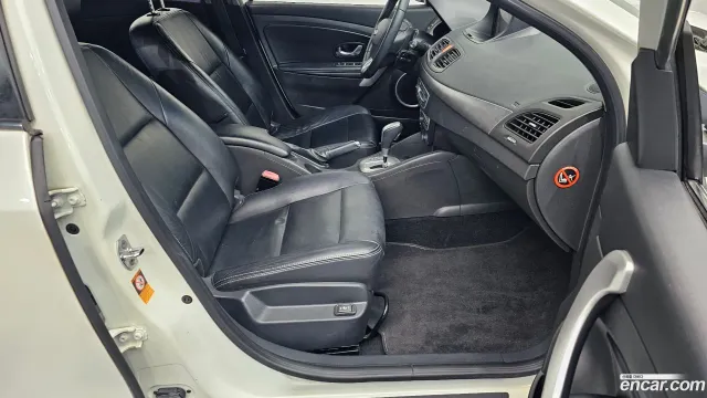 Renault SM3