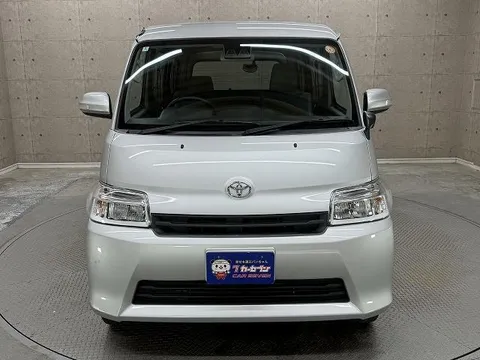 Toyota TownAce Van