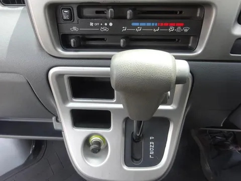 Subaru Sambar Van