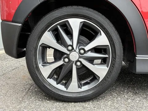 Mitsubishi eK X