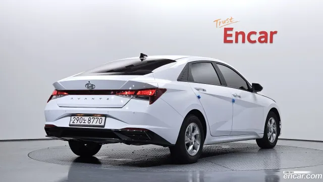 Hyundai Elantra (Avante)
