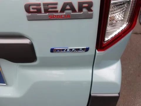 Suzuki Spacia Gear