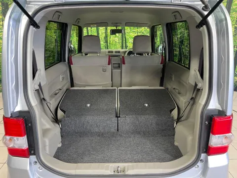 Toyota Pixis Space