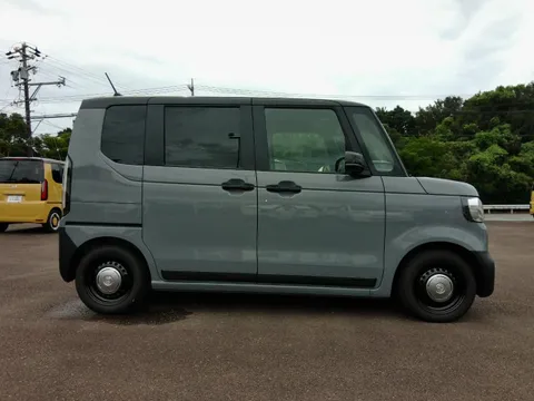 Honda N-BOX Joy