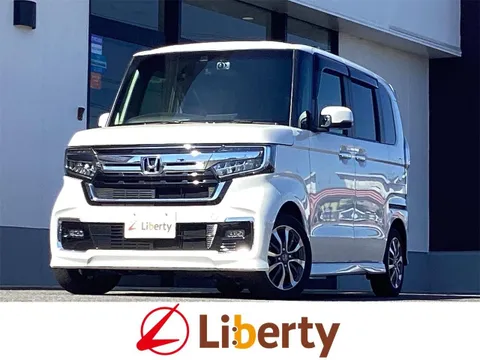 Honda N-BOX Custom