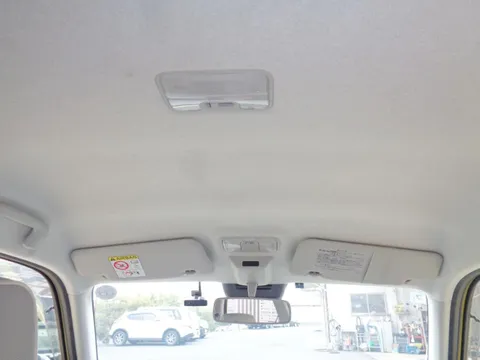 Daihatsu Mira Tocot