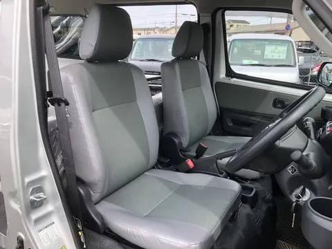 Toyota TownAce Van