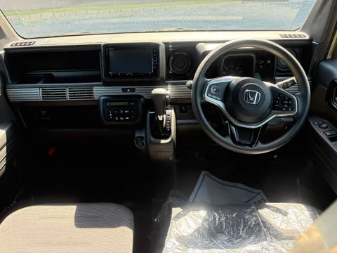 Honda N-VAN Plus Style